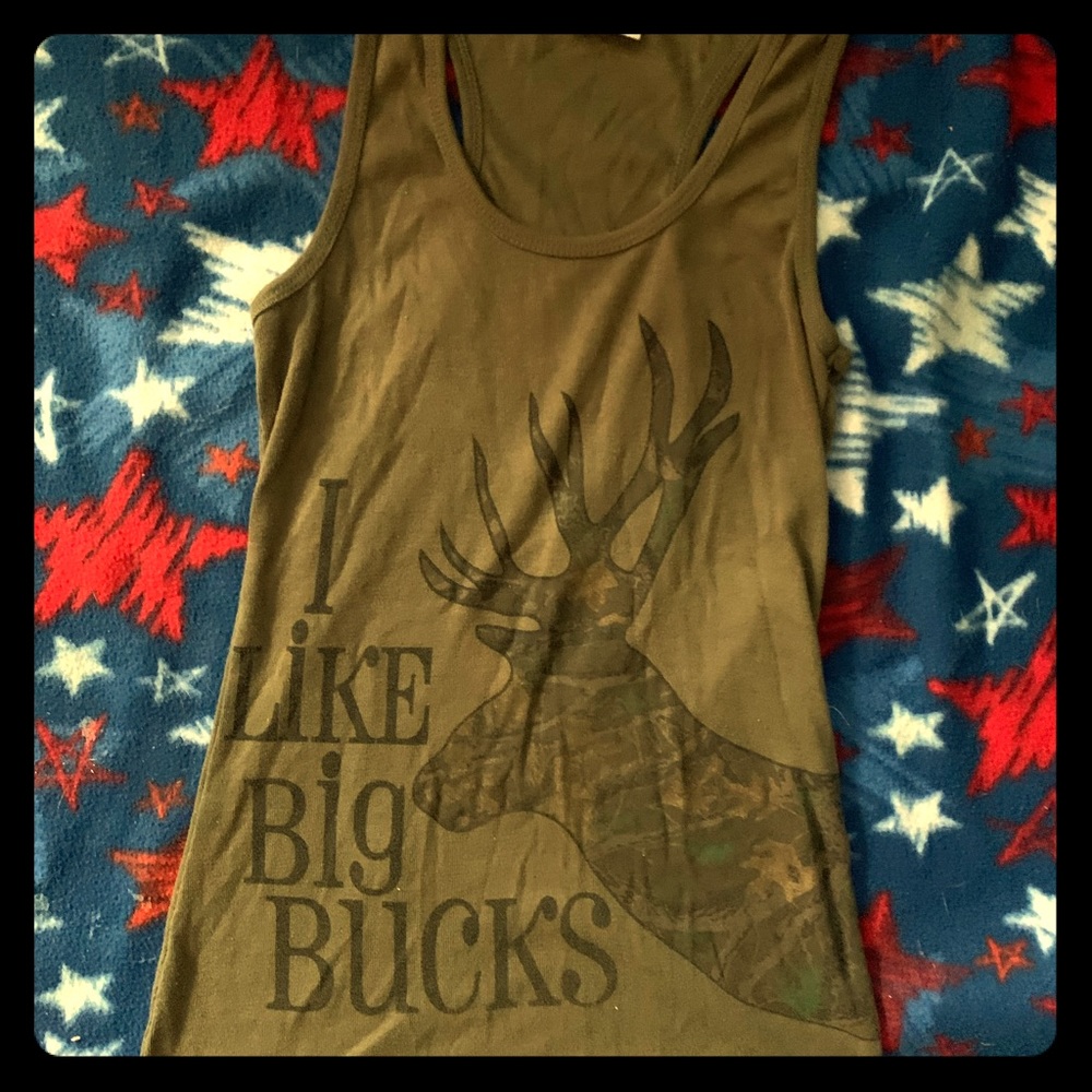 Country Tank - Picture 1 of 1